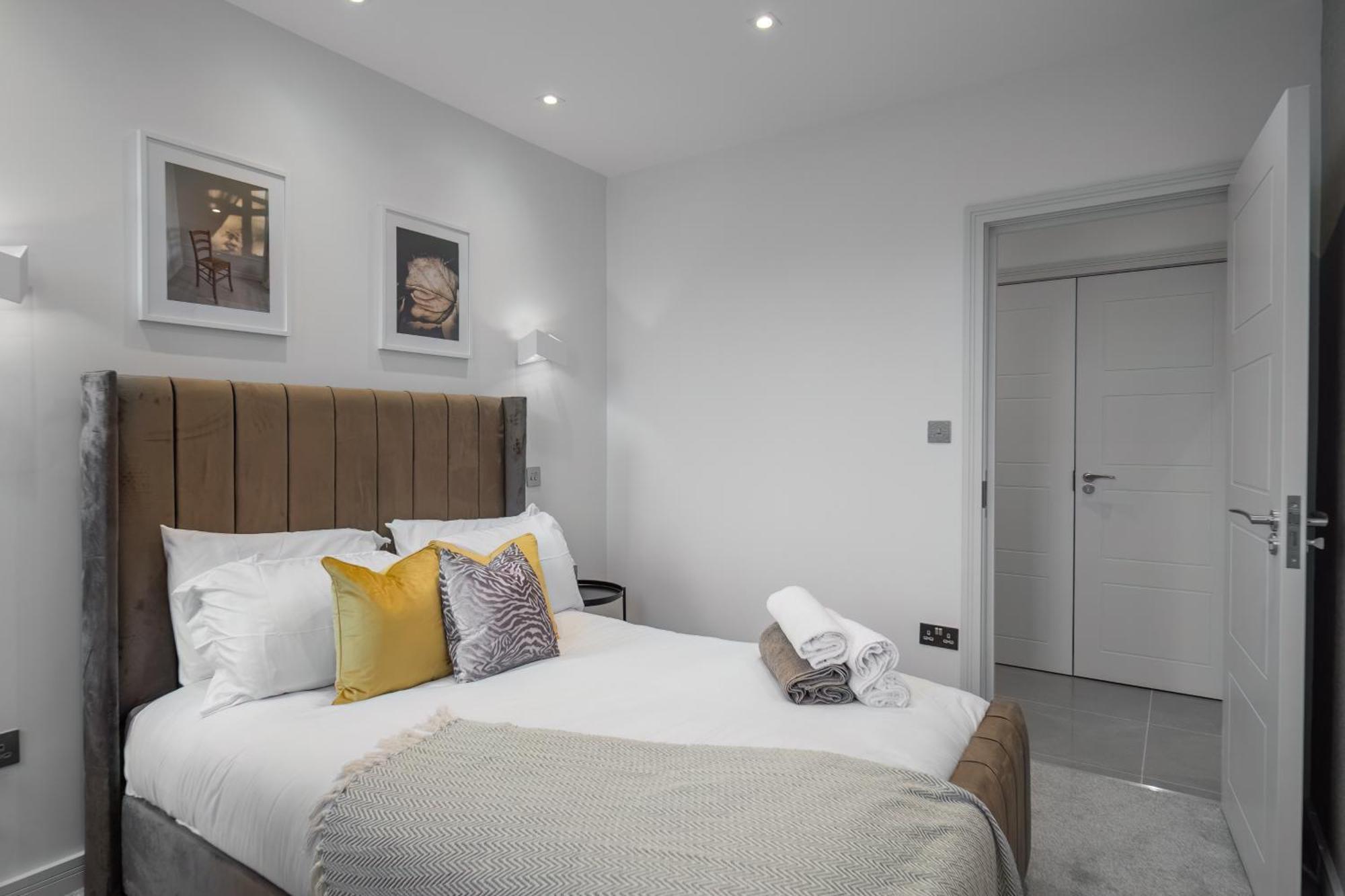 Modern & Stylish Apartments Didcot With Free Wifi Екстериор снимка