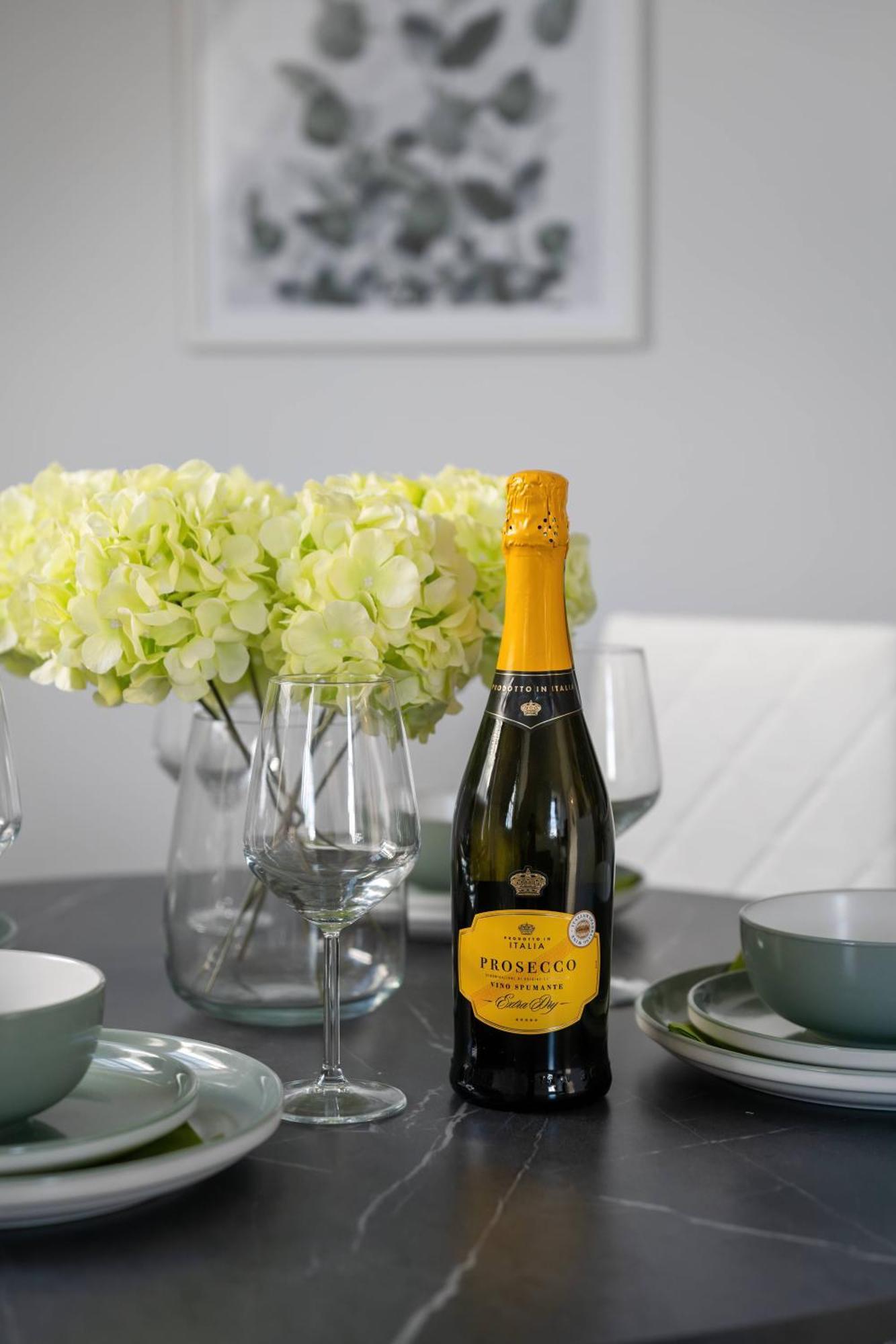 Modern & Stylish Apartments Didcot With Free Wifi Екстериор снимка