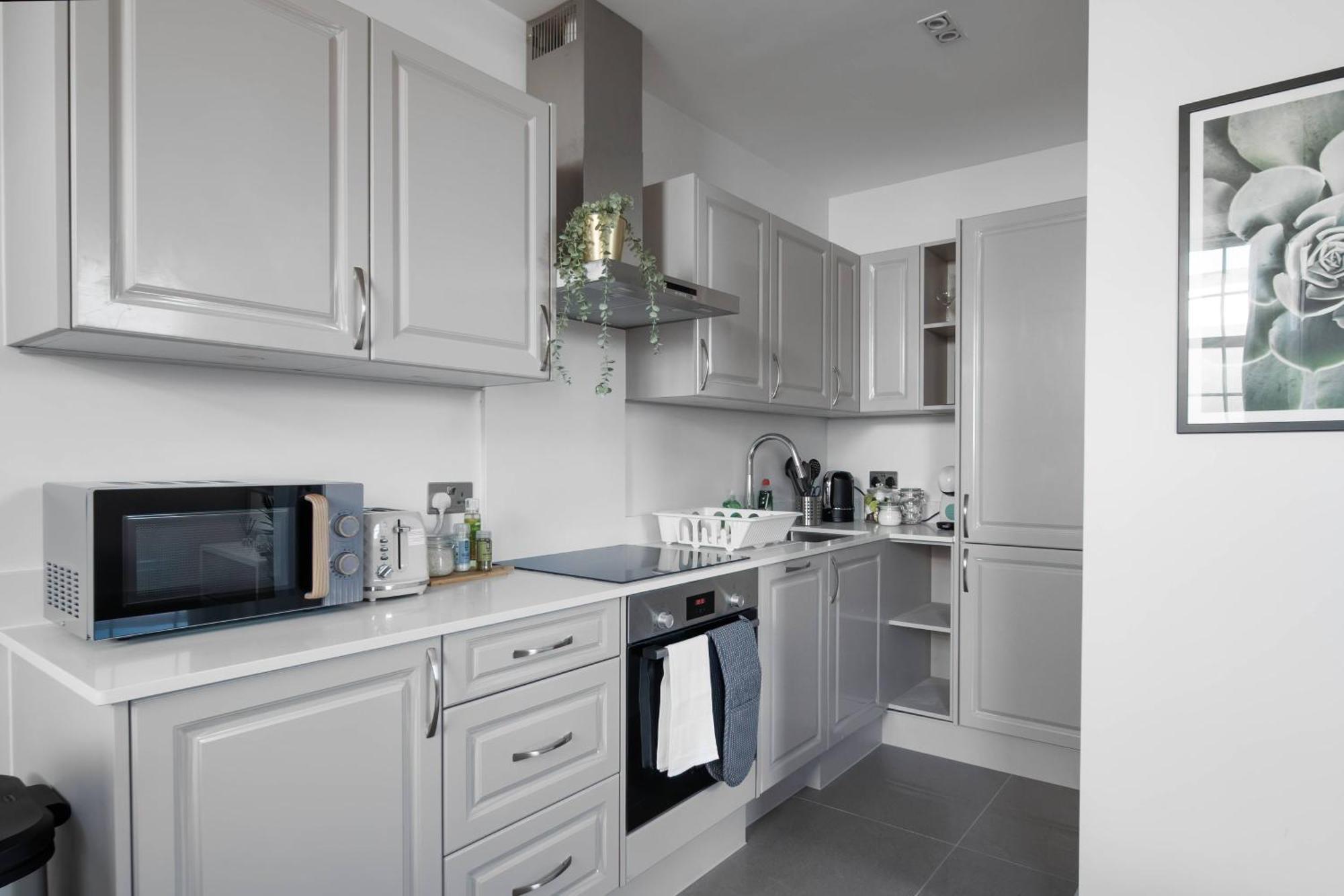 Modern & Stylish Apartments Didcot With Free Wifi Екстериор снимка