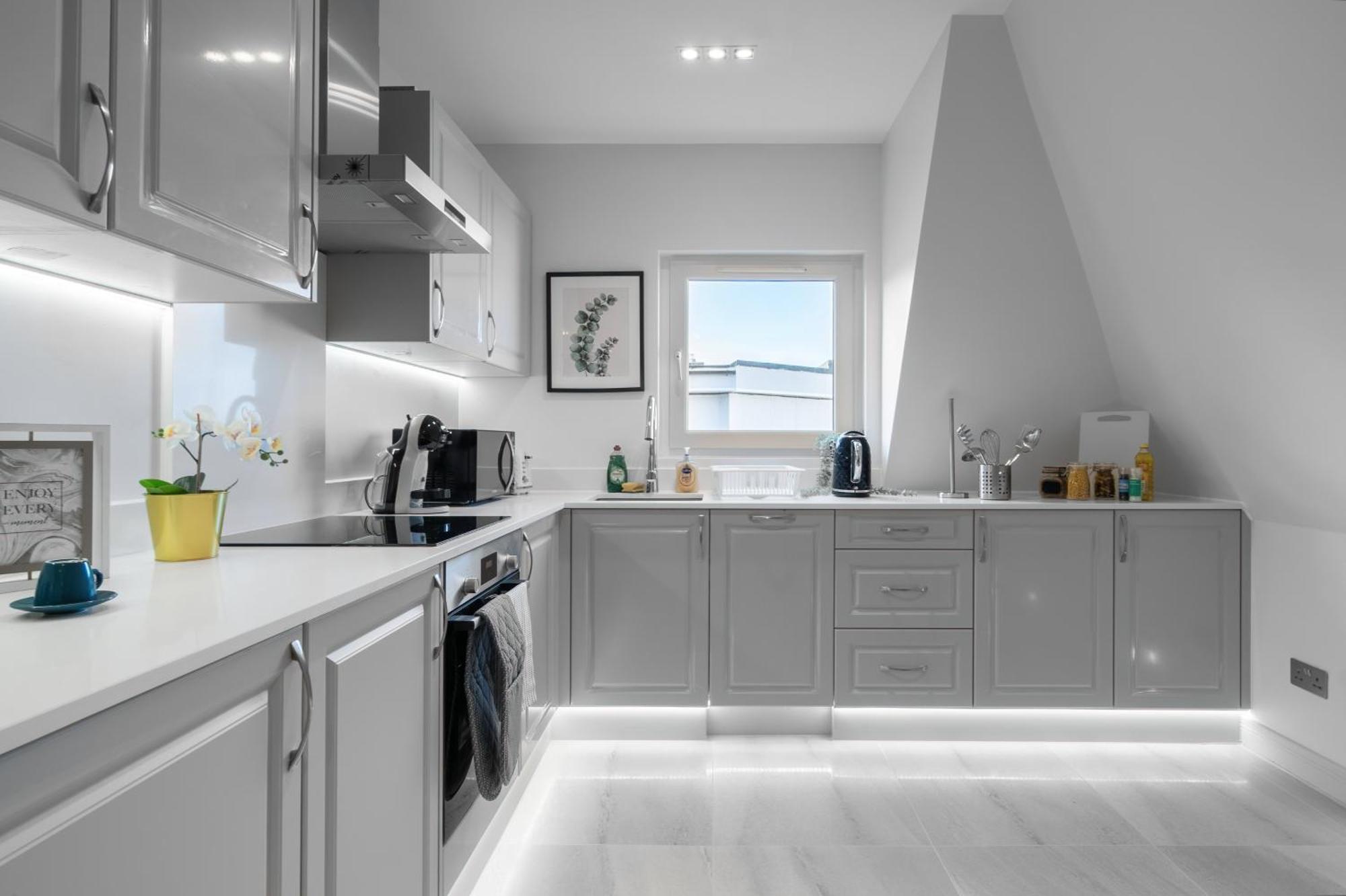 Modern & Stylish Apartments Didcot With Free Wifi Екстериор снимка