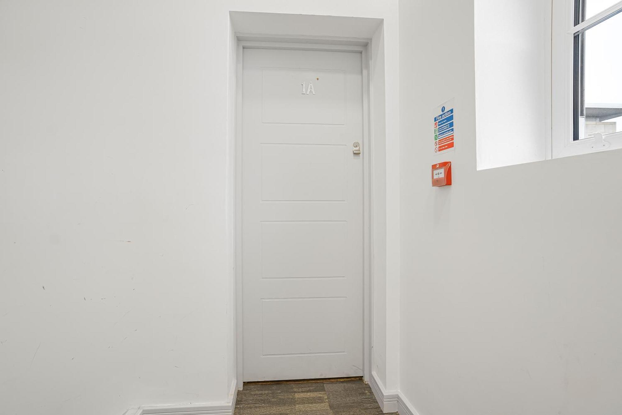 Modern & Stylish Apartments Didcot With Free Wifi Екстериор снимка